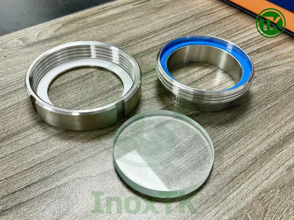 Vì sao kính rắc co thuận tiện hơn khi cần tháo kính để vệ sinh?