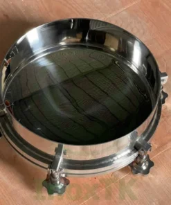 Bên trong nắp bồn tank chịu áp lực inox