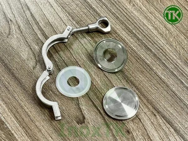 Đặc điểm chất liệu bộ clamp mù inox vi sinh
