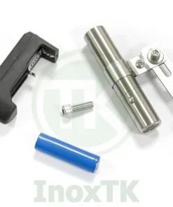 Một bộ đèn pin inox gắn kính quan sát bao gồm những gì?