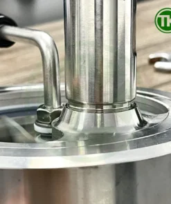 Đèn được lắp đặt ren cố định