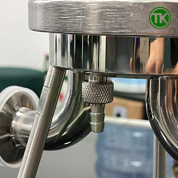 Phần van xả cặn của bộ lọc vi sinh inox