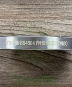 Thông số được khắc rõ ràng trên thân của mặt bích mù inox tại Inox TK