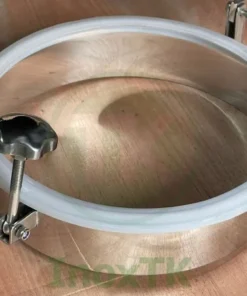 Gioăng làm kín bao quanh kẽ hở giữa mặt nắp và cổ nắp