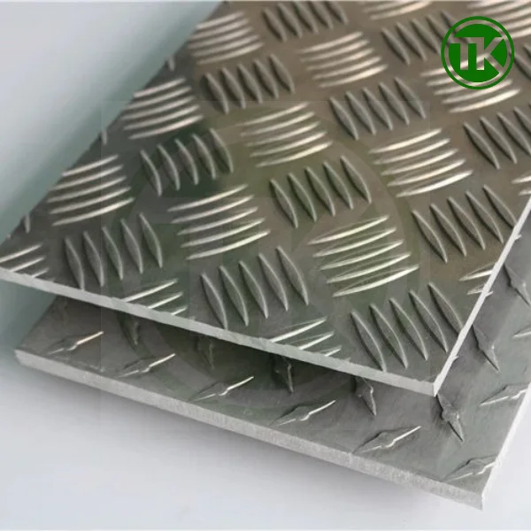 Tấm inox 304 chống trượt