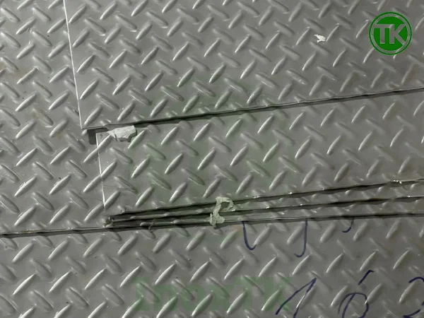 Tấm inox chống trượt tại Inox TK