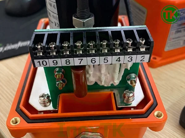 Cấu tạo của bộ điều khiển điện DC 24V tuyến tính